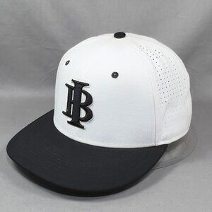 Nike True Indiana Bulls Baseball Fitted 7 Hat White Dri Fit Golfer Swoosh Mens